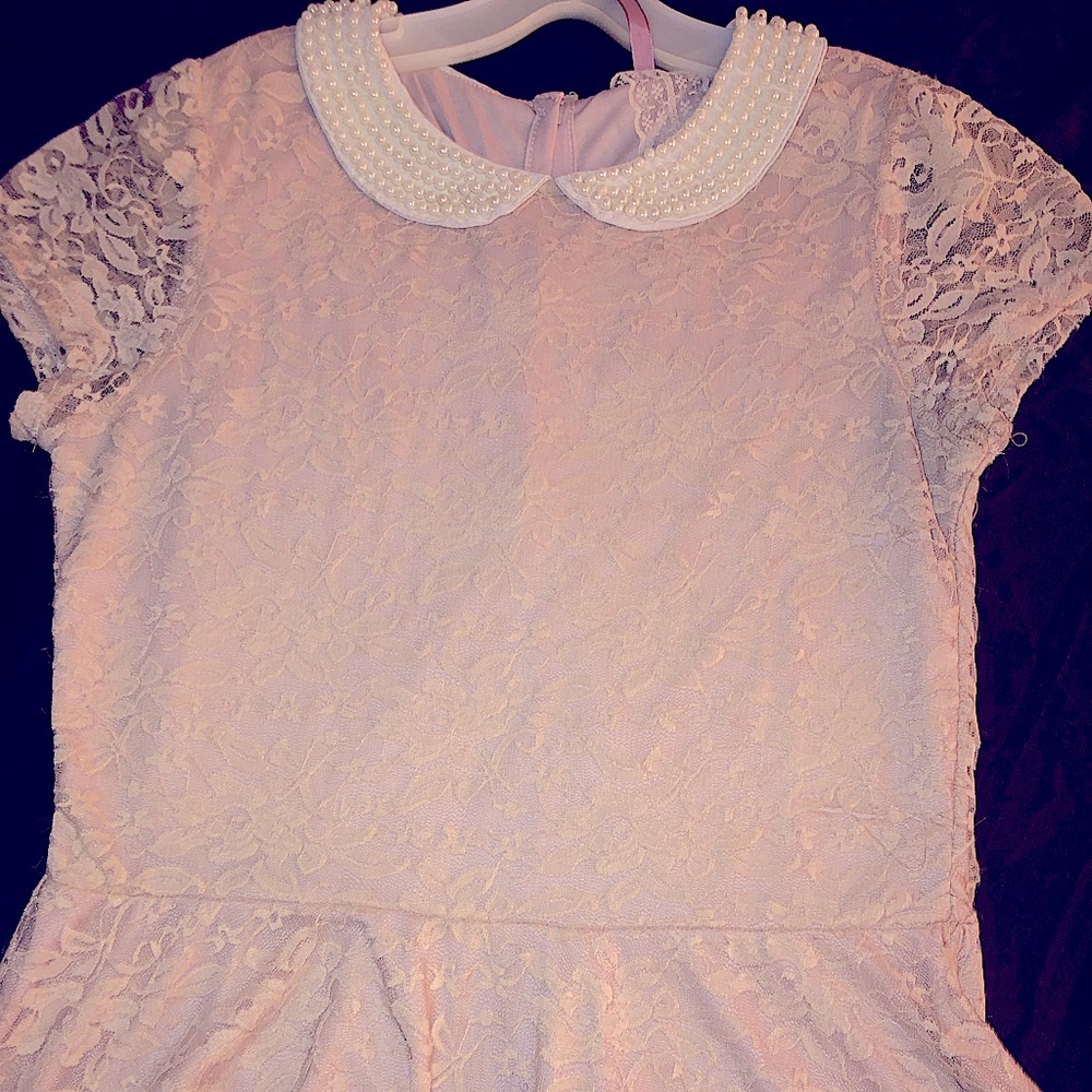 Pearl collar blouse